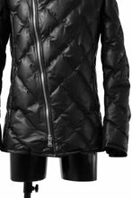 画像をギャラリービューアに読み込む, ISAMU KATAYAMA BACKLASH HOODED DOWN JACKET / LUXURY STEER + POLISH WHITE GOOSE (BLACK)