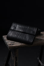 Load image into Gallery viewer, ISAMU KATAYAMA BACKLASH TRI-FOLD SHORT WALLET / ITALY DOUBLE SHOULDER (BLACK)
