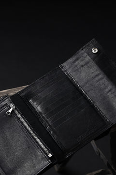 Load image into Gallery viewer, ISAMU KATAYAMA BACKLASH TRI-FOLD SHORT WALLET / ITALY DOUBLE SHOULDER (BLACK)