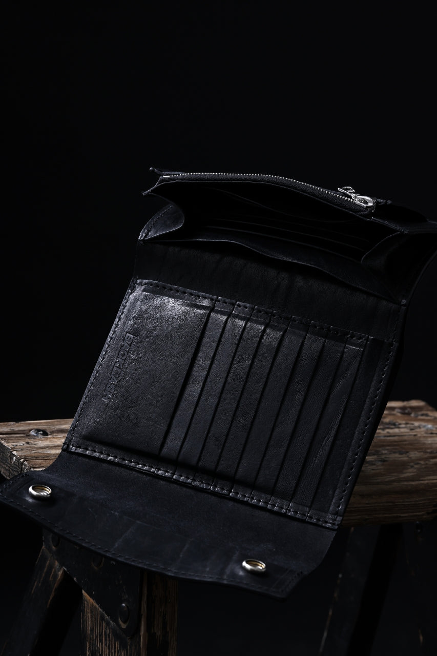Load image into Gallery viewer, ISAMU KATAYAMA BACKLASH TRI-FOLD SHORT WALLET / ITALY DOUBLE SHOULDER (BLACK)