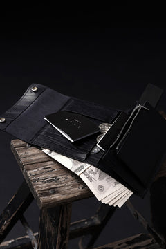 Load image into Gallery viewer, ISAMU KATAYAMA BACKLASH TRI-FOLD SHORT WALLET / ITALY DOUBLE SHOULDER (BLACK)