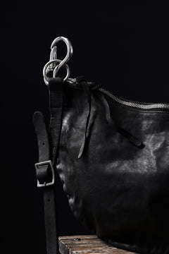 Load image into Gallery viewer, ISAMU KATAYAMA BACKLASH 2WAY BAM FLAP BAG / ITALY SHOULDER OBJECT DYED (BLACK)