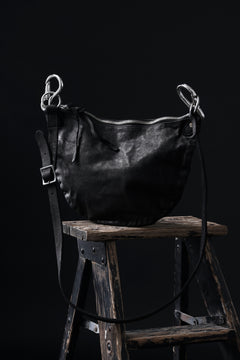 Load image into Gallery viewer, ISAMU KATAYAMA BACKLASH 2WAY BAM FLAP BAG / ITALY SHOULDER OBJECT DYED (BLACK)