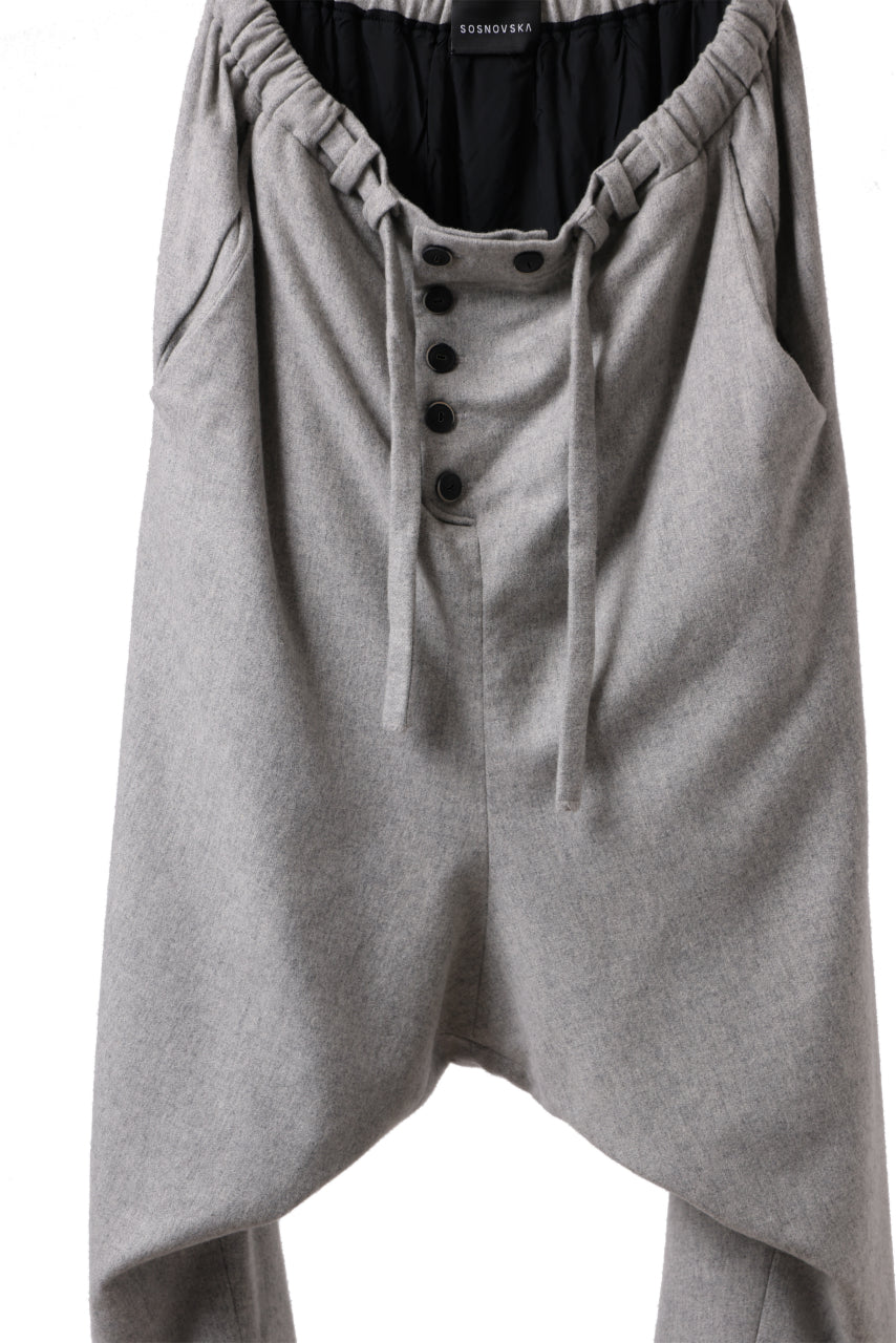 画像をギャラリービューアに読み込む, SOSNOVSKA CASHMERE WHITENED PANTS (LIGHT GREY)