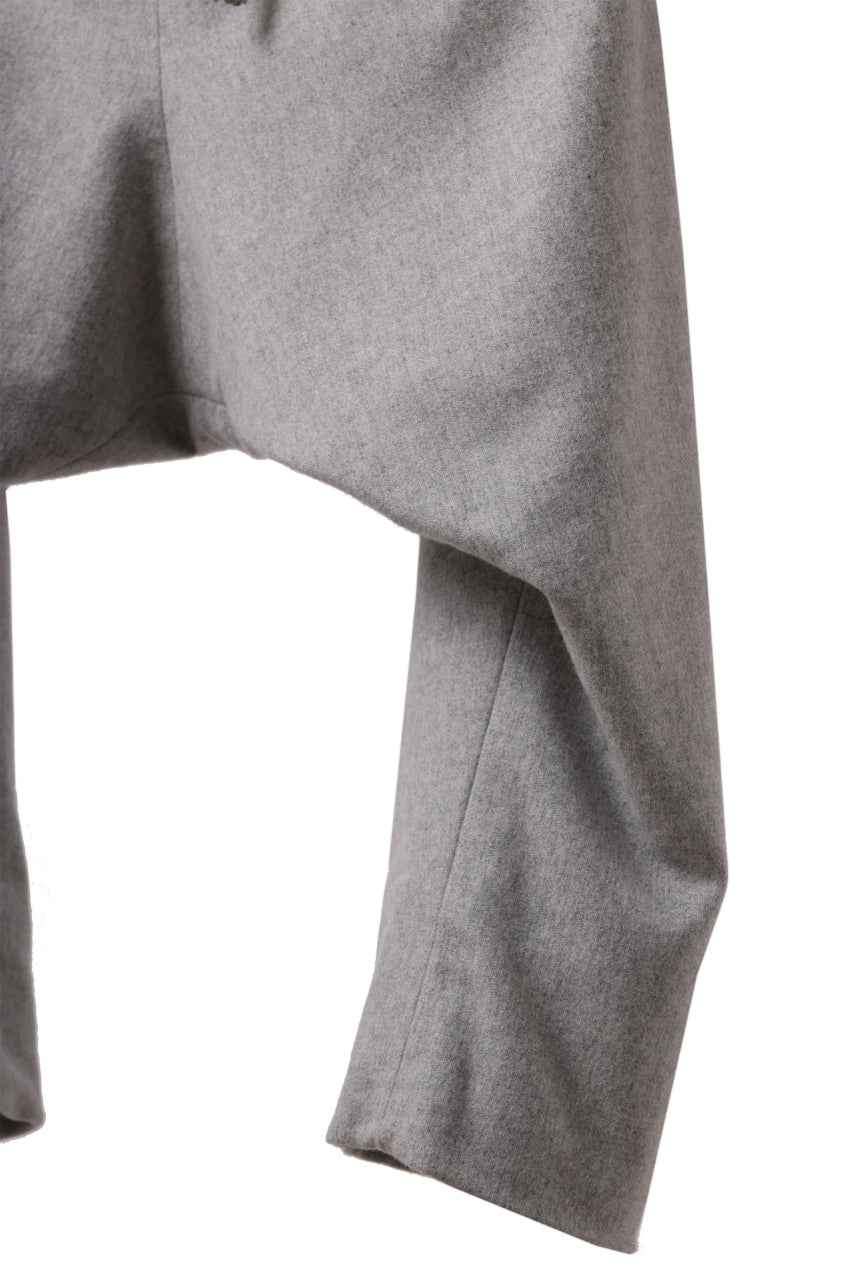 画像をギャラリービューアに読み込む, SOSNOVSKA CASHMERE WHITENED PANTS (LIGHT GREY)