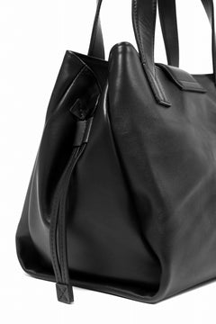 画像をギャラリービューアに読み込む, discord Yohji Yamamoto Gusset Diaphragm Tote Bag (M) / Smooth Cow Leather (BLACK)