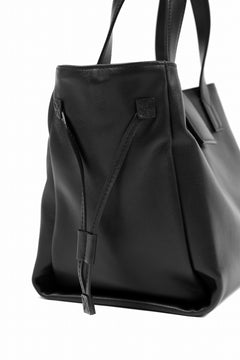 画像をギャラリービューアに読み込む, discord Yohji Yamamoto Gusset Diaphragm Tote Bag (M) / Smooth Cow Leather (BLACK)