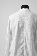 Load image into Gallery viewer, daub STRIPE LONG SHIRT / WASHED SOFT TWILL (WHITE)