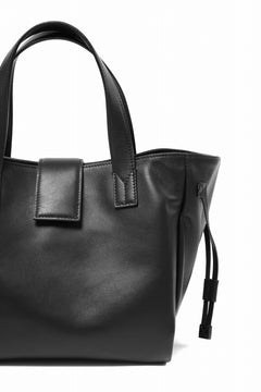 画像をギャラリービューアに読み込む, discord Yohji Yamamoto Gusset Diaphragm Tote Bag (M) / Smooth Cow Leather (BLACK)