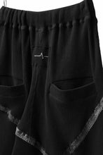Load image into Gallery viewer, FIRST AID TO THE INJURED DATUM SHORTS / WAFFEL + SEAM TAPED (BLACK)