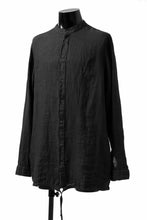 Load image into Gallery viewer, daub PLAIN COLLAR SHIRT / COLD DYED ORGANIC COTTON (GREY)