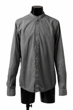 Load image into Gallery viewer, daub LONG SLEEVE SHIRT / COLD DYED COTTON BROAD (GREY)
