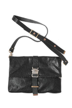画像をギャラリービューアに読み込む, ierib exclusive Folded Clutch Bag with Shoulder Strap / FVT Oiled Horse (BLACK)