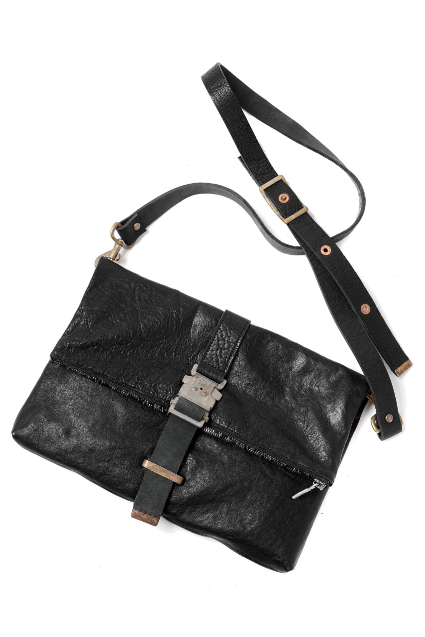画像をギャラリービューアに読み込む, ierib exclusive Folded Clutch Bag with Shoulder Strap / FVT Oiled Horse (BLACK)