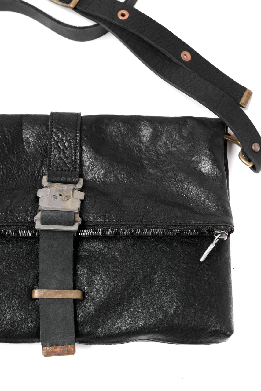 画像をギャラリービューアに読み込む, ierib exclusive Folded Clutch Bag with Shoulder Strap / FVT Oiled Horse (BLACK)