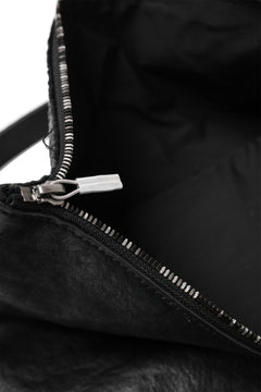 画像をギャラリービューアに読み込む, ierib exclusive Folded Clutch Bag with Shoulder Strap / FVT Oiled Horse (BLACK)