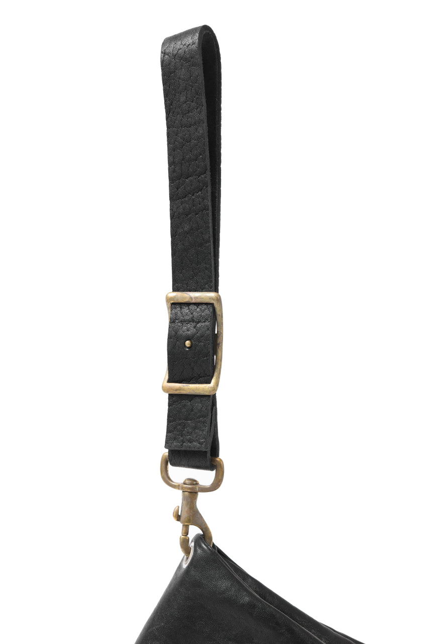 画像をギャラリービューアに読み込む, ierib Folded Clutch Bag with Hand Strap / FVT Oiled Horse (BLACK)