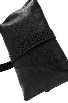 画像をギャラリービューアに読み込む, ierib Folded Clutch Bag with Hand Strap / FVT Oiled Horse (BLACK)