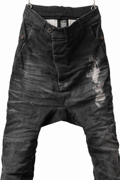 画像をギャラリービューアに読み込む, BORIS BIDJAN SABERI DROP CROTCH SLIM PANTS / STONE WASHED &amp; USED EFFECT &amp; BODY MOLDED &quot;P23-F1603K&quot; (BLACK DENIM)