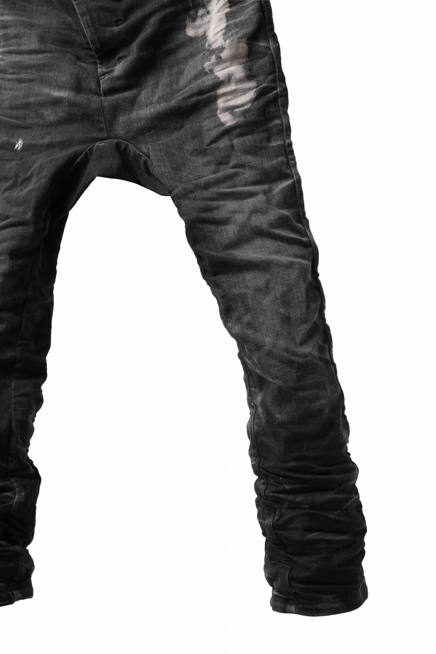 画像をギャラリービューアに読み込む, BORIS BIDJAN SABERI DROP CROTCH SLIM PANTS / STONE WASHED &amp; USED EFFECT &amp; BODY MOLDED &quot;P23-F1603K&quot; (BLACK DENIM)