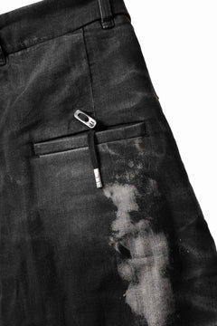 画像をギャラリービューアに読み込む, BORIS BIDJAN SABERI DROP CROTCH SLIM PANTS / STONE WASHED & USED EFFECT & BODY MOLDED "P23-F1603K" (BLACK DENIM)