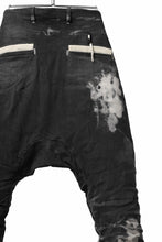 画像をギャラリービューアに読み込む, BORIS BIDJAN SABERI DROP CROTCH PANTS / STONE WASHED &amp; USED EFFECT &amp; BODY MOLDED &quot;P24-F1603K&quot; (BLACK DENIM)