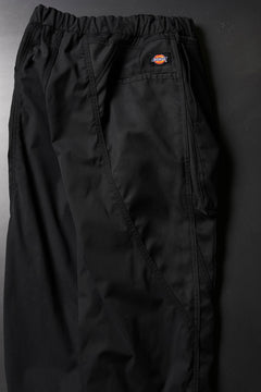 画像をギャラリービューアに読み込む, CHANGES VINTAGE REMAKE CUFF EASY TROUSERS / Dickies FABRIC (MULTI BLACK #C)
