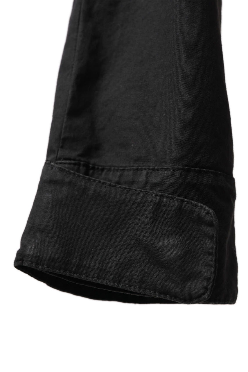 Load image into Gallery viewer, daub CENTRAL SEAM BUTTONS CLOSURE PANTS / DYED STRETCH SOFT COTTON (BLACK)