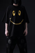 Load image into Gallery viewer, mastermind JAPAN FACE LOGO TEE / BOXY FIT (BLACK)