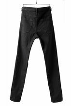 Load image into Gallery viewer, daub ERGONOMIC SKINNY PANTS / DYED LIGHT TWILL (BLACK)