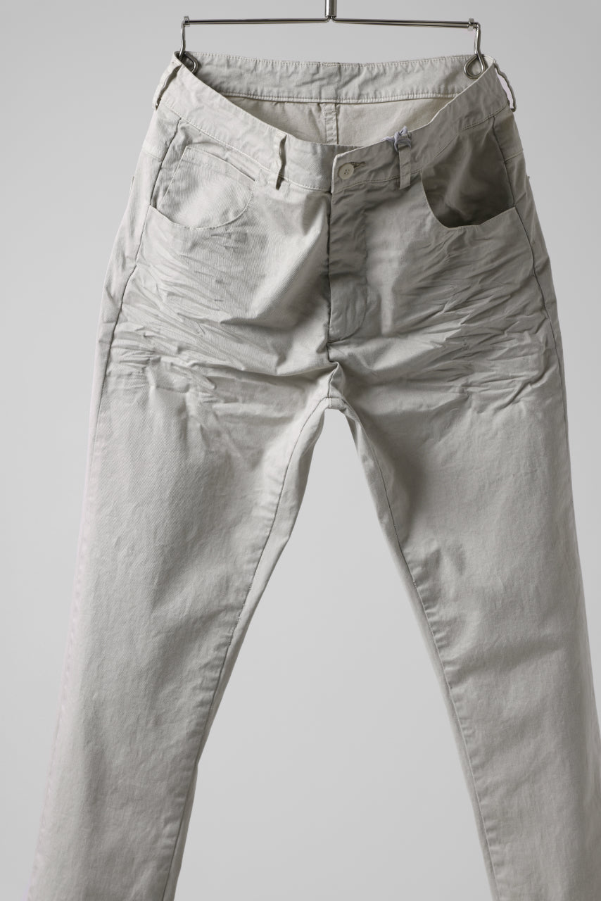 Load image into Gallery viewer, daub ERGONOMIC SKINNY PANTS / DYED STRETCH LIGHT COTTON (SAND)
