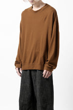 Load image into Gallery viewer, CAPERTICA MN-SWEAT TOP / SUPER 140s WASHABLE WOOL (CAMEL)