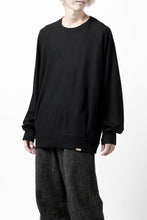 画像をギャラリービューアに読み込む, COLINA TUCK SWEAT TOP / SUPER 140s WASHABLE WOOL (BLACK)