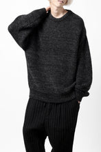 Load image into Gallery viewer, CAPERTICA HEAVY KNIT SWEATER TOP / BABY ALPACA (MIX BLACK)