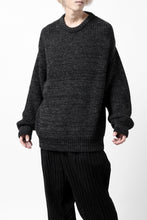 Load image into Gallery viewer, CAPERTICA HEAVY KNIT SWEATER TOP / BABY ALPACA (MIX BLACK)