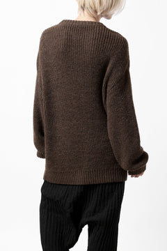 Load image into Gallery viewer, CAPERTICA HEAVY KNIT SWEATER TOP / BABY ALPACA (MIX BROWN)
