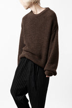 Load image into Gallery viewer, CAPERTICA HEAVY KNIT SWEATER TOP / BABY ALPACA (MIX BROWN)