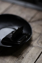 画像をギャラリービューアに読み込む, discord Yohji Yamamoto Clasp Wallet / Cow Skin Leather (BLACK)