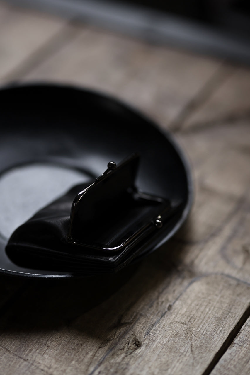 画像をギャラリービューアに読み込む, discord Yohji Yamamoto Clasp Wallet / Cow Skin Leather (BLACK)
