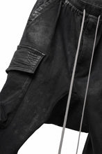 Load image into Gallery viewer, A.F ARTEFACT CARGO SAROUEL SKINNY PANTS / STRETCH COTTON DENIM (BLACK)
