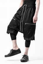 Load image into Gallery viewer, A.F ARTEFACT SAROUEL SHORT PANTS / LUXURY FABRIC (BLACK)