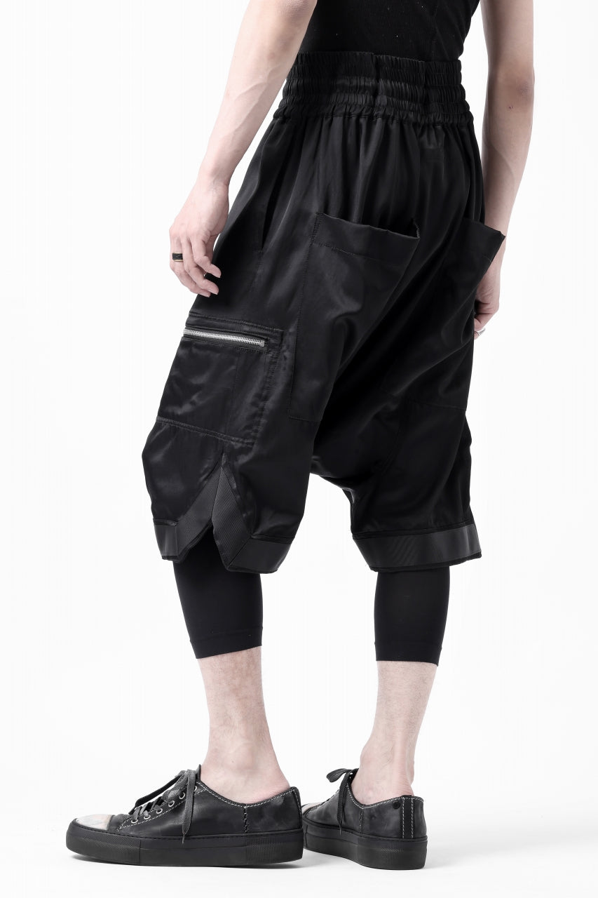 Load image into Gallery viewer, A.F ARTEFACT SAROUEL SHORT PANTS / LUXURY FABRIC (BLACK)