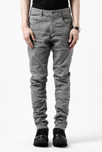 Load image into Gallery viewer, daub ERGONOMIC SKINNY PANTS / COLD DYED LIGHT TWILL (GREY)