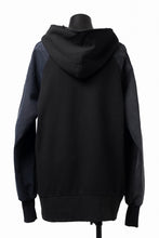 画像をギャラリービューアに読み込む, MASSIMO SABBADIN HOODY wt. HAND DYED VINTAGE DENIM SLEEVE (black)