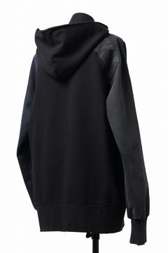 画像をギャラリービューアに読み込む, MASSIMO SABBADIN HOODY wt. HAND DYED VINTAGE DENIM SLEEVE (black)