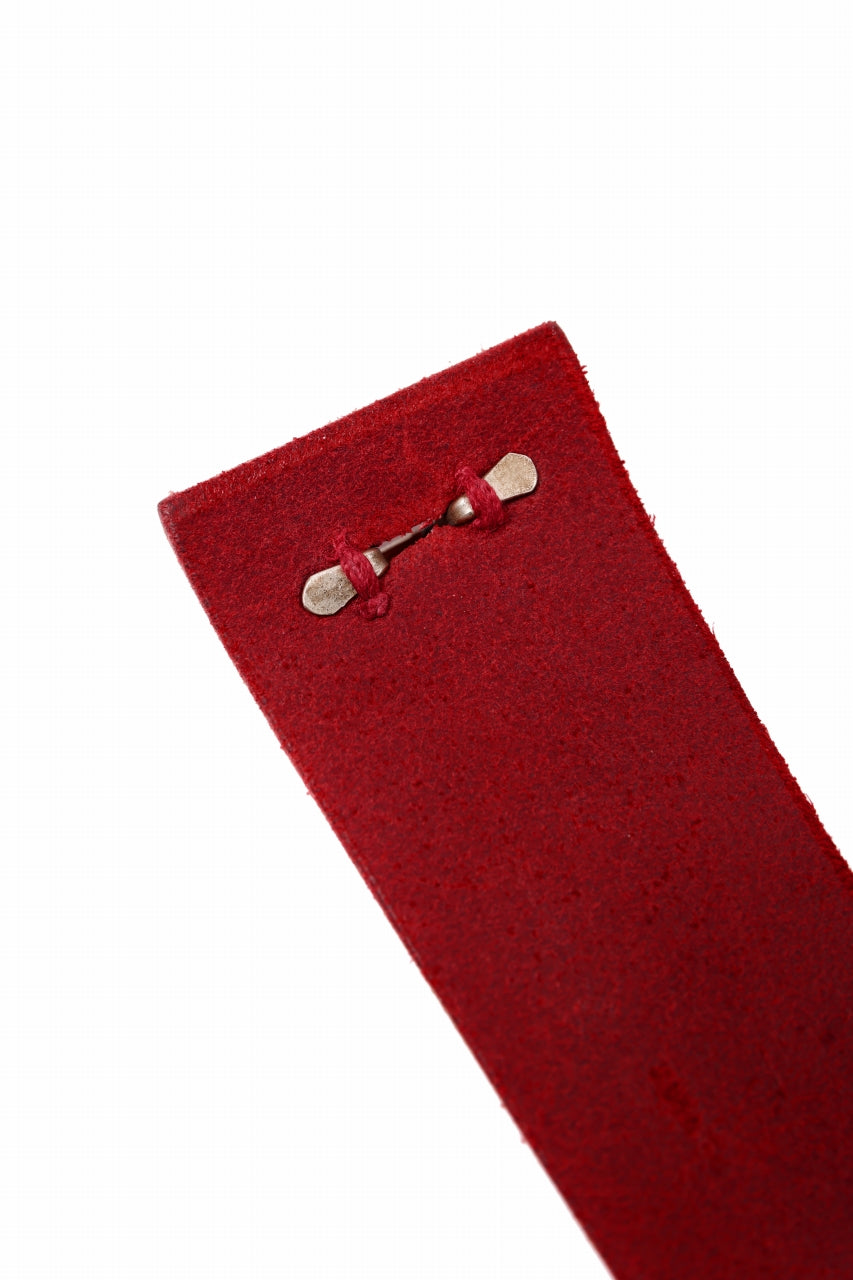 Load image into Gallery viewer, m.a+ croissant wrist band / A-F0K3/GR3,0 (CHILI RED)