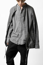 Load image into Gallery viewer, daub LONG SLEEVE SHIRT / COLD DYED COTTON BROAD (GREY)