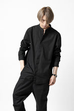 Load image into Gallery viewer, daub LONG SLEEVE SHIRT / DYED COTTON BROAD (BLACK)