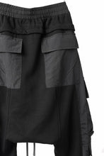 画像をギャラリービューアに読み込む, A.F ARTEFACT MILITARY CARGO SARROUEL PANTS / BOMBER HEAT® + NYLON (BLACK)