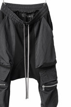 画像をギャラリービューアに読み込む, A.F ARTEFACT COMBINATION ZIPPER SARROUEL SKINNY PANTS / BOMBER HEAT® + NYLON (BLACK)